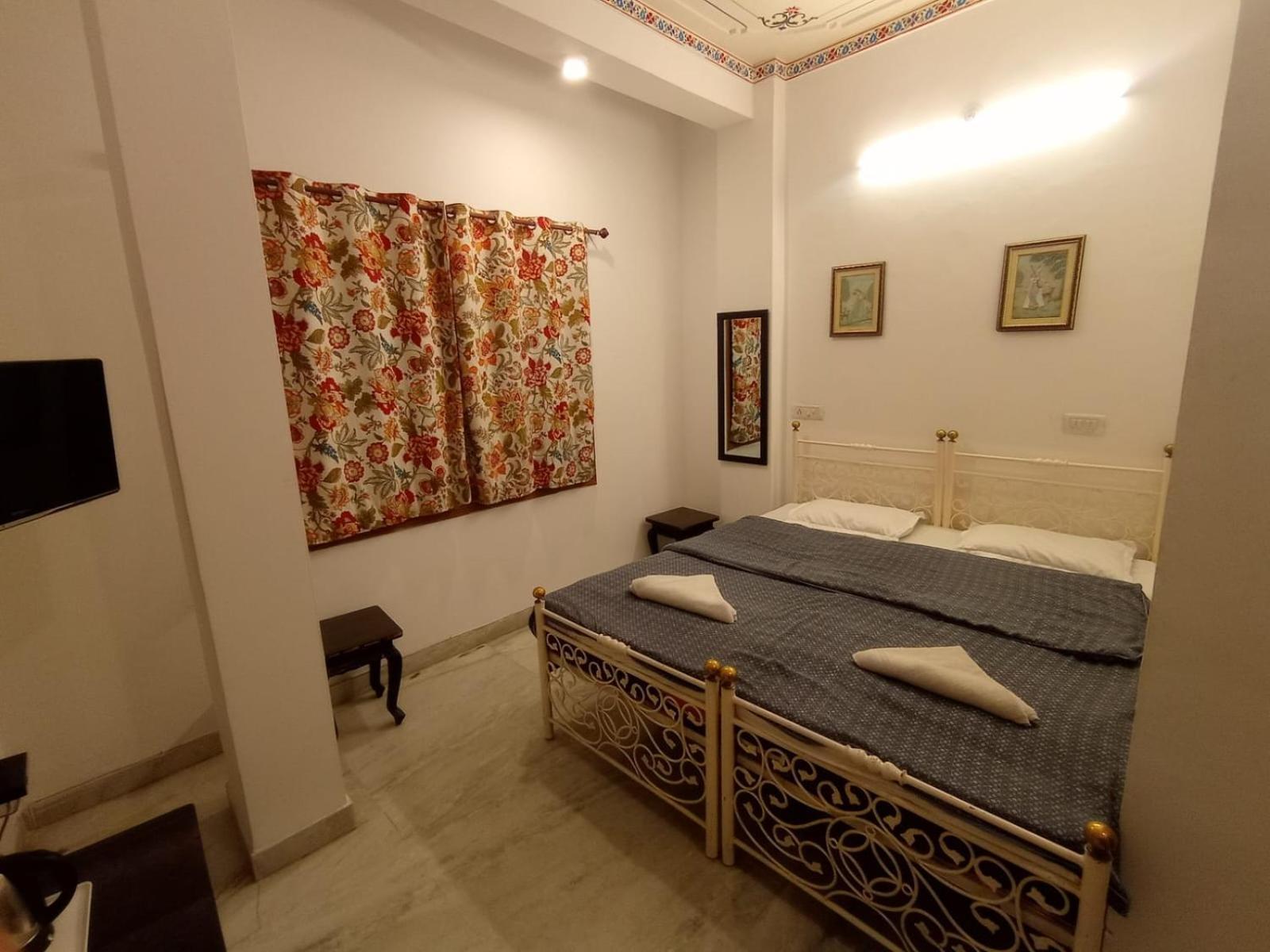 Little Peepal House Hotel Udaipur Exterior photo